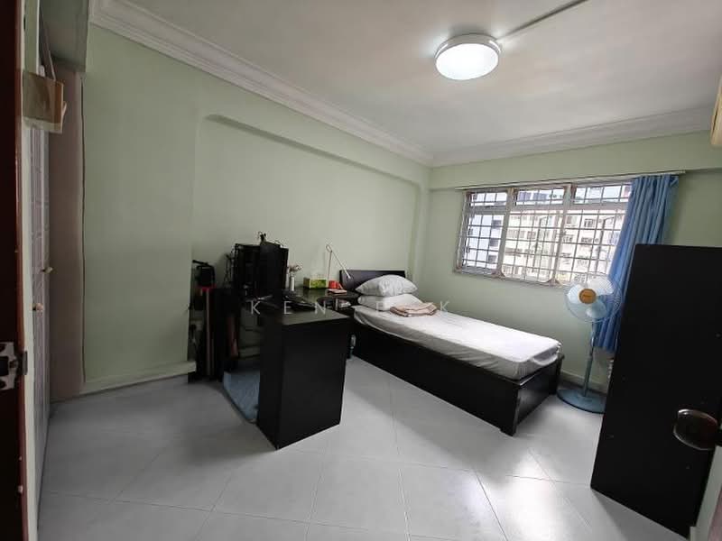 868 Yishun Street 81, 868 Yishun Street 81, 3 Bedrooms, 903 sqft, HDB Flat For Sale, by Ken Pek, 500097621 - Bedroom - PropertyGuru.com.sg