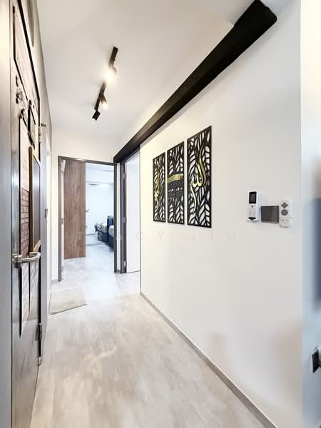 431C Yishun Avenue 1 HDB Flat For Sale at S$ 480,000 | PropertyGuru Singapore - Entrance