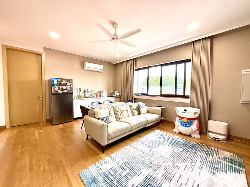 Chartwell Drive Semi-Detached House For Sale at S$ 9,980,000 | PropertyGuru Singapore - Family Area