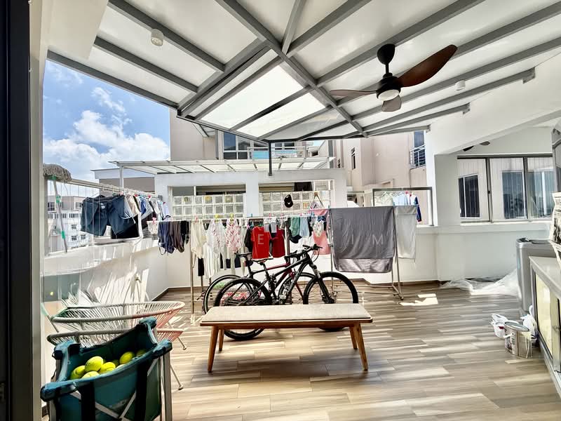 The Florida Condominium For Sale at S$ 2,499,999 | PropertyGuru Singapore - Balcony