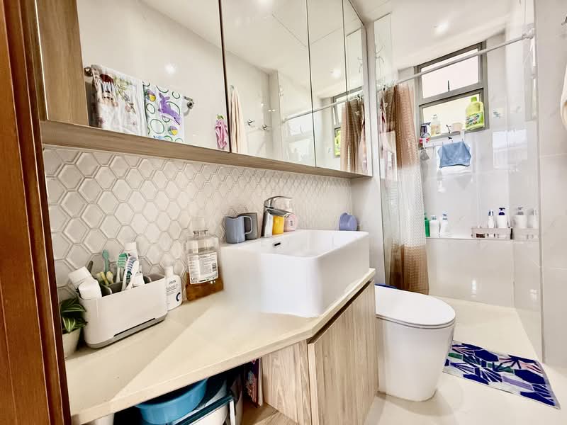 The Florida Condominium For Sale at S$ 2,499,999 | PropertyGuru Singapore - Bathroom