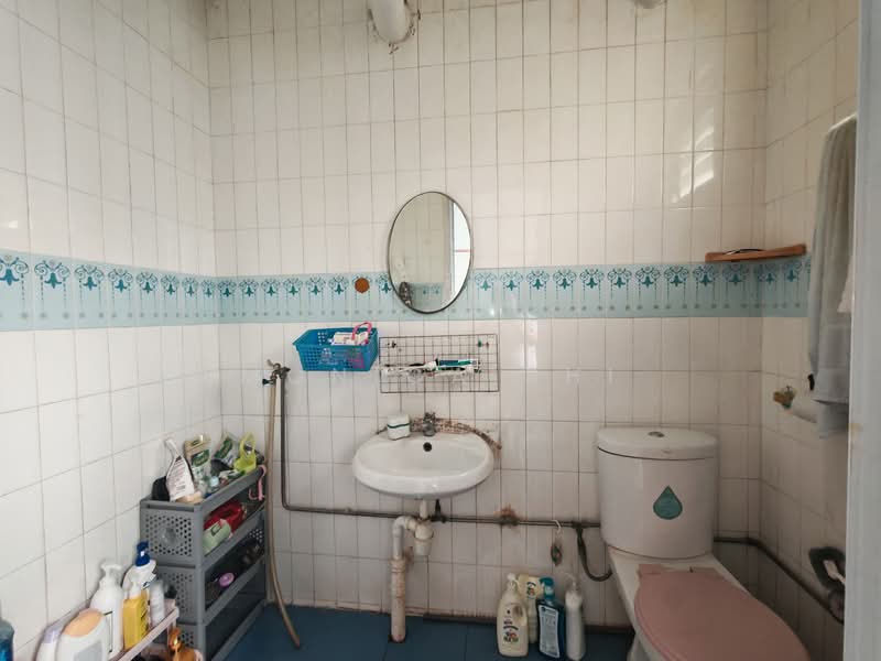 813 Jurong West Street 81 HDB Flat For Sale at S$ 518,000 | PropertyGuru Singapore