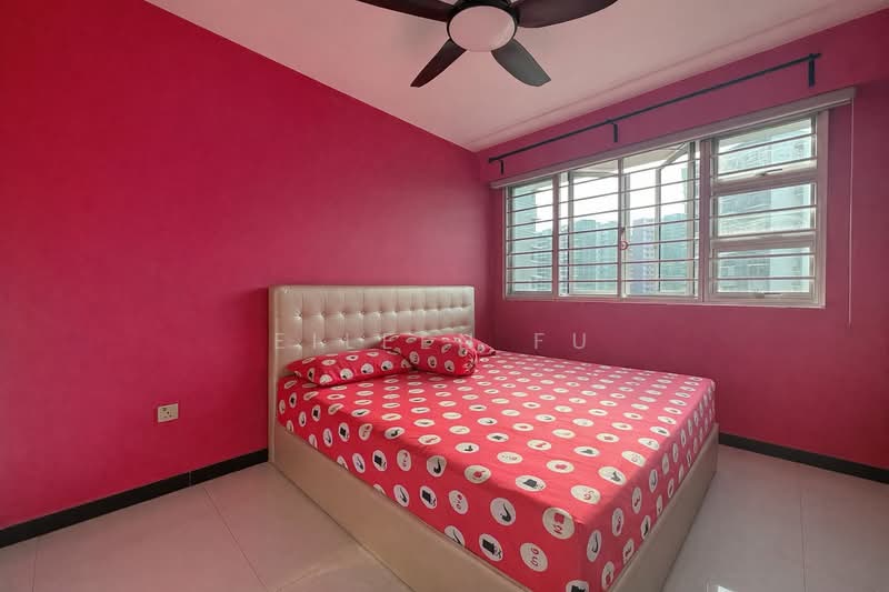 473B Upper Serangoon Crescent HDB Flat For Sale at S$ 680,000 | PropertyGuru Singapore - Bedroom