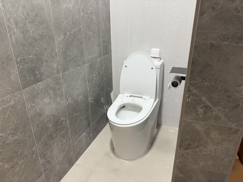 9@Tagore, 9 Tagore Lane, 3,756 sqft, Light Industrial (B1) For Rent, by Greece Tan Kah Wen, 500097663 - Bathroom - CommercialGuru.com.sg