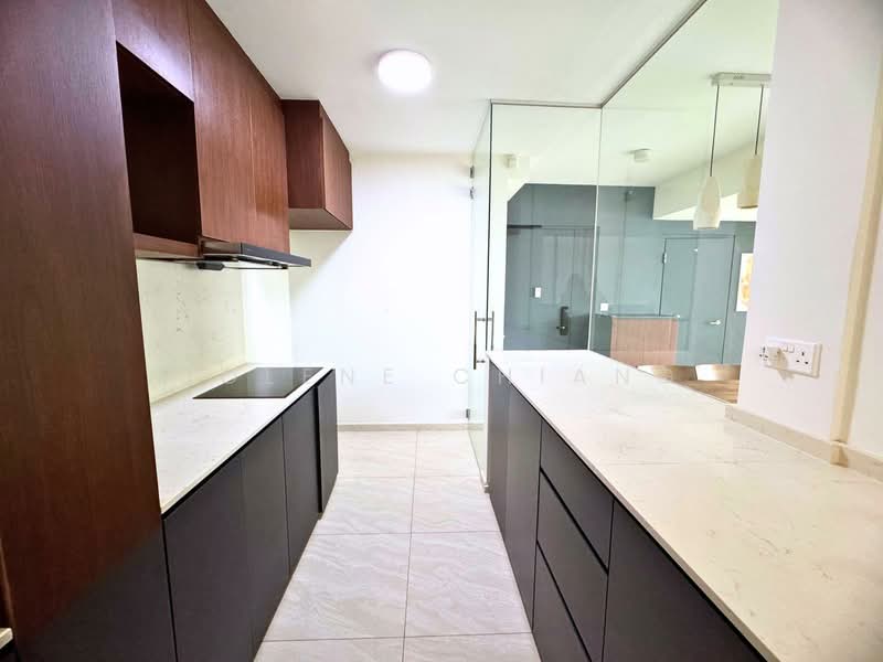 94 Dawson Road HDB Flat For Sale at S$ 850,000 | PropertyGuru Singapore - Kitchen