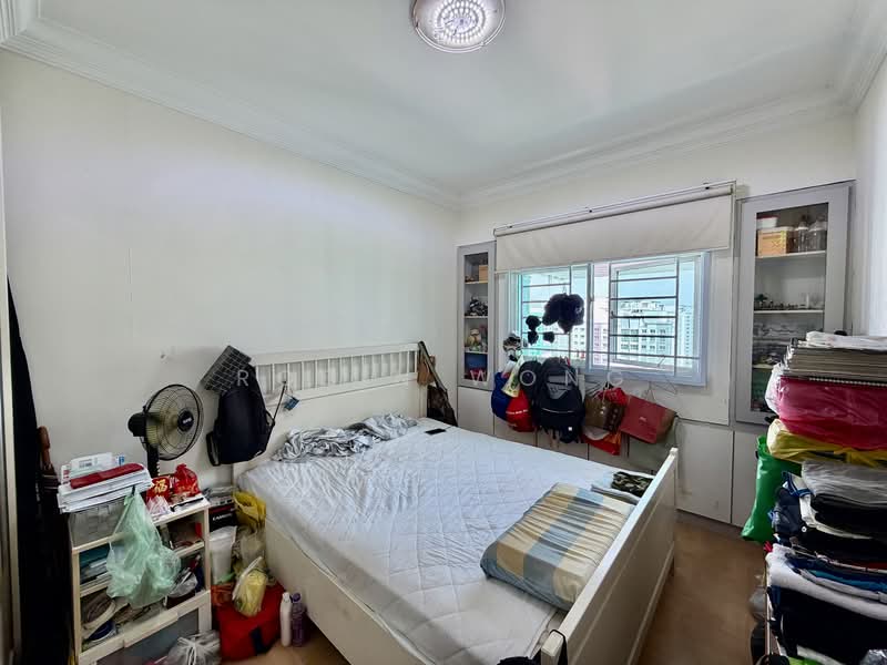 126A Edgedale Plains HDB Flat For Sale at S$ 638,000 | PropertyGuru Singapore - Bedroom