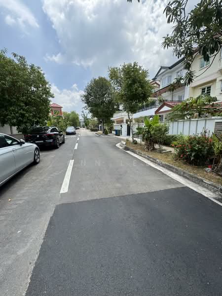 The Brooks I & The Brooks II Apartment For Sale at S$ 1,200,000 | PropertyGuru Singapore - Exterior