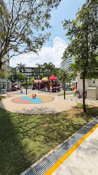 34 Cassia Crescent, 34 Cassia Crescent, 2 Bedrooms, 731 sqft, HDB Flat For Sale, by Tan Siew Lay, 500097706 - Exterior - PropertyGuru.com.sg