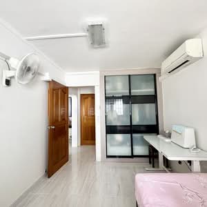 For Rent - 717 Yishun Street 71