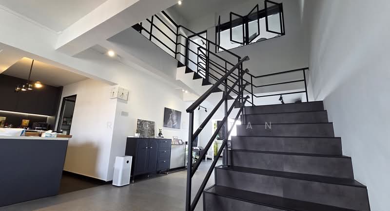 330 Bukit Batok Street 33 HDB Flat For Sale at S$ 1,180,000 | PropertyGuru Singapore