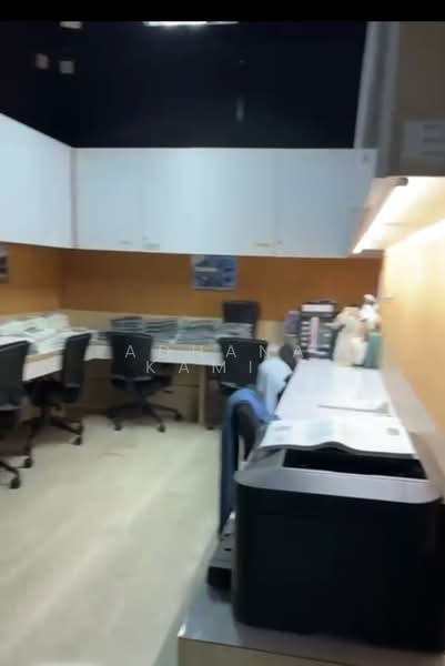 Oxley BizHub, 69 Ubi Road 1, 958 sqft, Light Industrial (B1) For Rent, by Adhana Kamis, 500097712 - Interior - CommercialGuru.com.sg