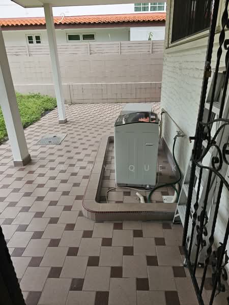 Landed Room For Rent, , Room Rental, 110 sqft, Bungalow House For Rent, by Jacky Quek, 500097721 - Exterior - PropertyGuru.com.sg