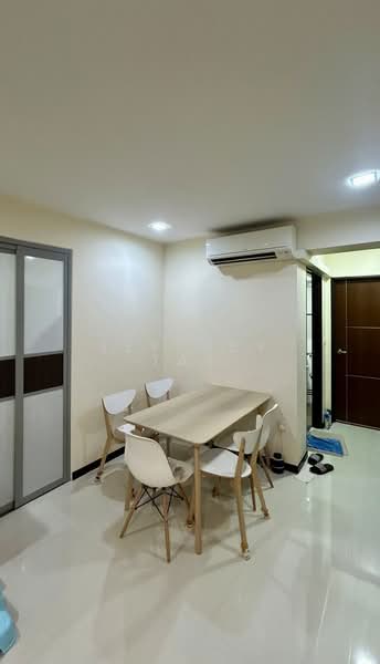26B Saint George's Lane, 26B Saint George's Lane, 3 Bedrooms, 990 sqft, HDB Flat For Sale, by Jeffrey Tay, 500097722 - Dining Room - PropertyGuru.com.sg