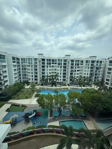 The Waterina, 51 Lorong 40 Geylang, Room Rental, 320 sqft, Apartment For Rent, by Ann Lee, 500097724 - Exterior - PropertyGuru.com.sg