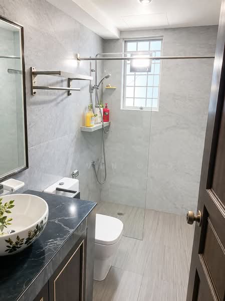 Meragi Close | Upper Changi Landed, Meragi Close, 7 Bedrooms, 3,750 sqft, Terraced House For Sale, by Delvin Ong, 500097731 - Bathroom - PropertyGuru.com.sg