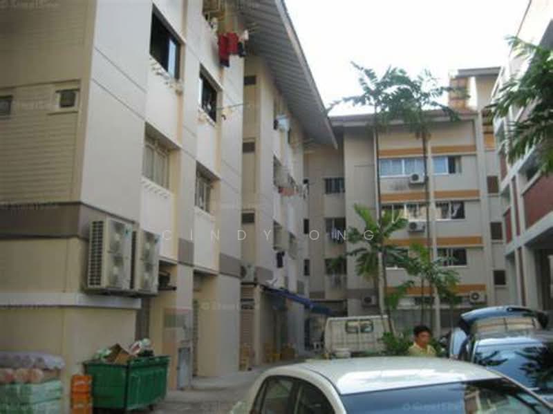Blk 254 Serangoon Central Drive, , 1,926 sqft, Shop / Shophouse For Sale, by Cindy Ong, 500097746 - Exterior - CommercialGuru.com.sg