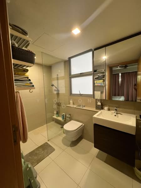 Prive Executive Condominium For Sale at S$ 1,750,000 | PropertyGuru Singapore - Bathroom