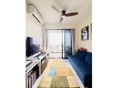 For Rent - Parc Esta