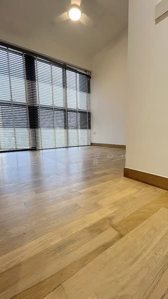 Commonwealth Towers, 230 Commonwealth Avenue, 3 Bedrooms, 904 sqft, Condominium For Rent, by Adel Goh 吴慧芬, 500097777 - Master Bedroom - PropertyGuru.com.sg