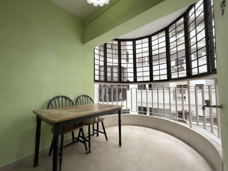 632 Choa Chu Kang North 6 HDB Flat For Sale at S$ 760,000 | PropertyGuru Singapore - Balcony
