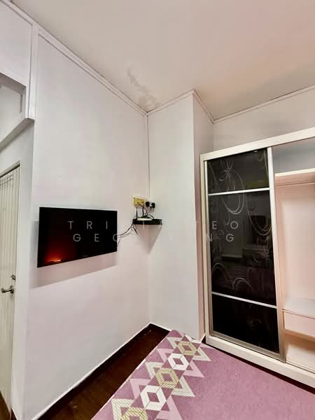 Verdun House, 6 Verdun House, 1 Bedroom, 320 sqft, Apartment For Rent, by Tricia Teo Geok Teng, 500097786 - Bedroom - PropertyGuru.com.sg