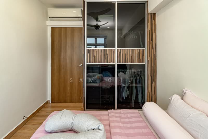 803B Keat Hong Close HDB Flat For Sale at S$ 670,000 | PropertyGuru Singapore - Bedroom