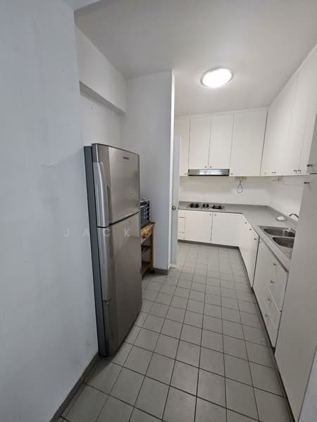 Fernwood Towers, 24 Fernwood Terrace, Room Rental, 130 sqft, Condominium For Rent, by Jacky Quek, 500097857 - Kitchen - PropertyGuru.com.sg
