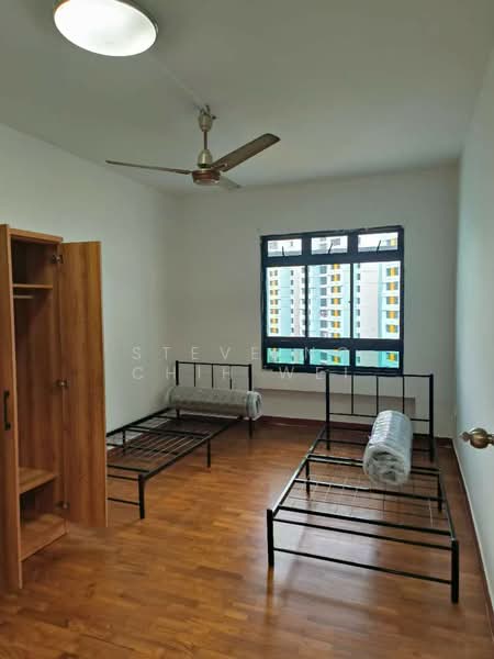 988C Jurong West Street 93, 988C Jurong West Street 93, 3 Bedrooms, 1,184 sqft, HDB Flat For Rent, by Steve Ng Chih Wei, 500097860 - Bedroom - PropertyGuru.com.sg