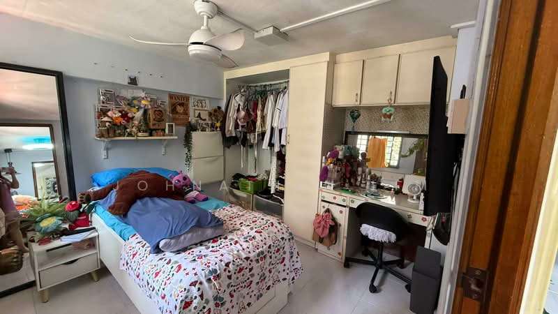 Bedok Reservoir Road, , 1,604 sqft, Shop / Shophouse For Sale, by Johnathan Lim, 500097869 - Bedroom - CommercialGuru.com.sg