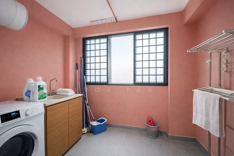 677 Choa Chu Kang Crescent HDB Flat For Sale at S$ 638,000 | PropertyGuru Singapore - Interior