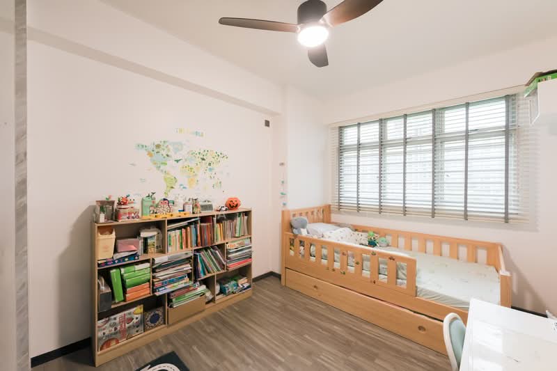 416A Fernvale Link HDB Flat For Sale at S$ 812,888 | PropertyGuru Singapore - Bedroom