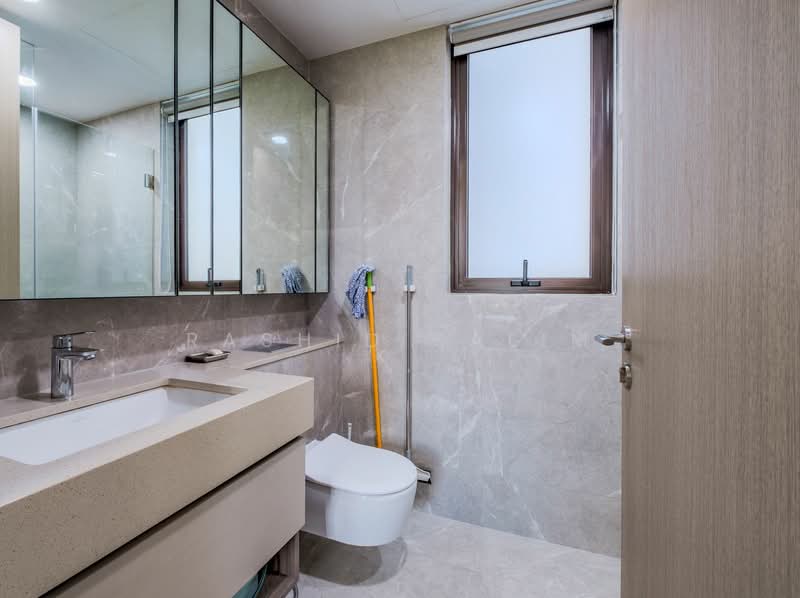 Dairy Farm Residences Condominium For Sale at S$ 1,700,000 | PropertyGuru Singapore - Bathroom
