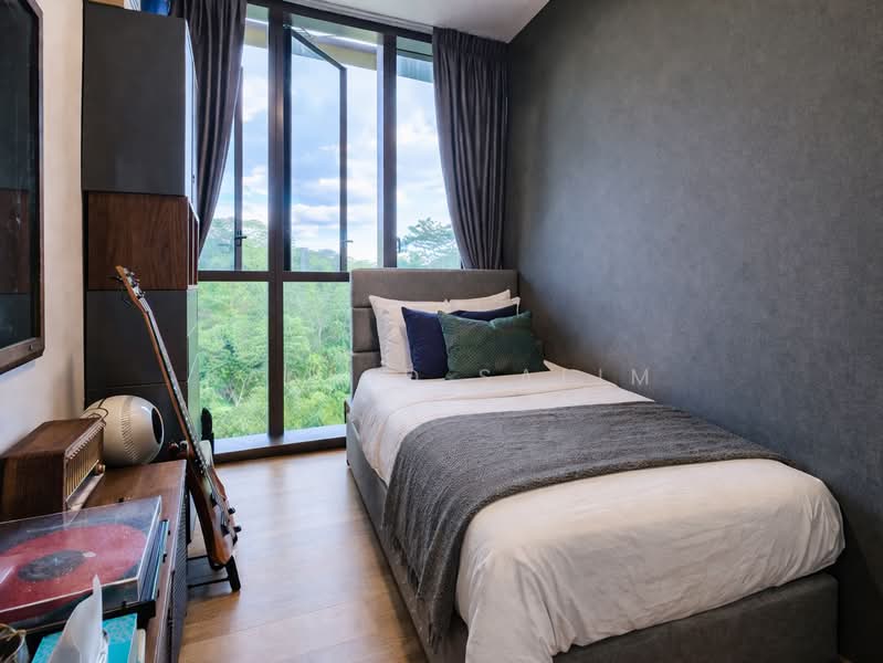 Dairy Farm Residences Condominium For Sale at S$ 1,700,000 | PropertyGuru Singapore - Bedroom