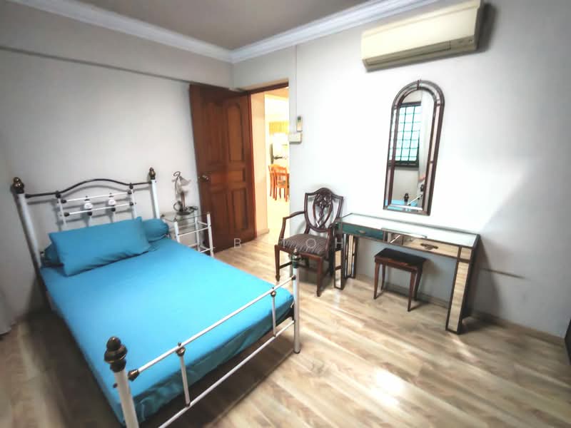 311 Shunfu Road HDB Flat For Sale at S$ 788,000 | PropertyGuru Singapore - Bedroom