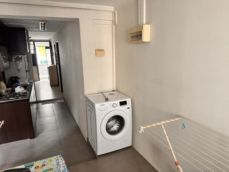 47 Lorong 6 Toa Payoh HDB Flat For Sale at S$ 368,000 | PropertyGuru Singapore - Joe Tai 