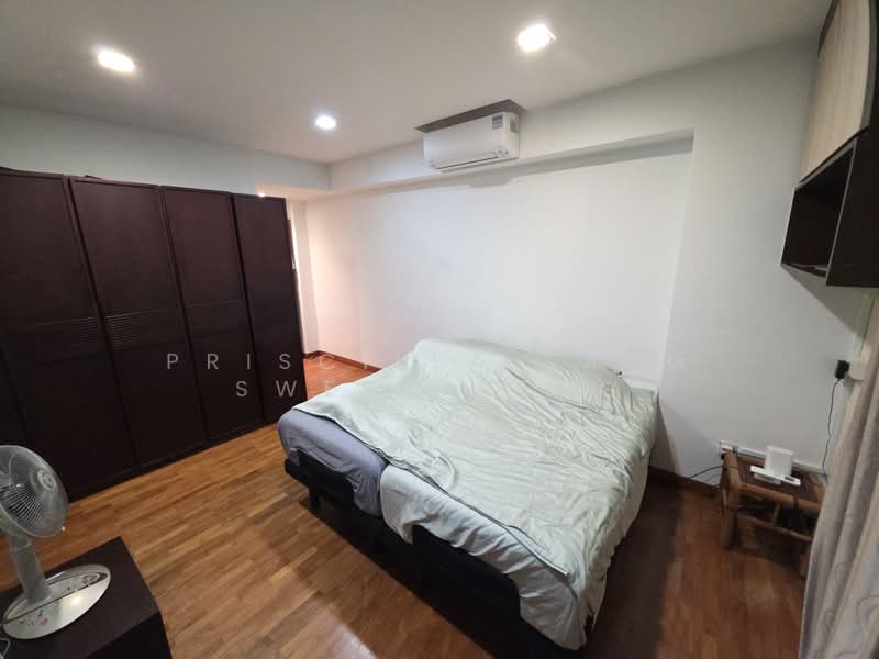 Eastvale Condominium For Sale at S$ 1,688,000 | PropertyGuru Singapore - Bedroom