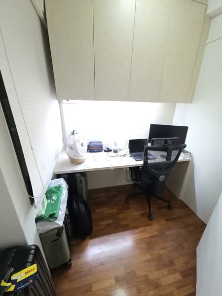 Eastvale Condominium For Sale at S$ 1,688,000 | PropertyGuru Singapore - Study