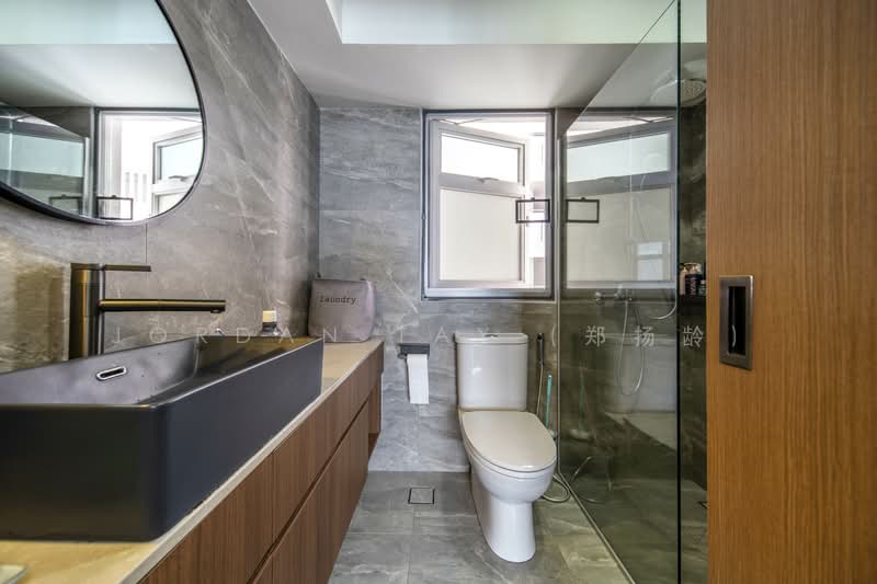 421B Northshore Drive, 421B Northshore Drive, 3 Bedrooms, 1,033 sqft, HDB Flat For Sale, by Jordan Tay (郑扬龄), 500098003 - Bathroom - PropertyGuru.com.sg