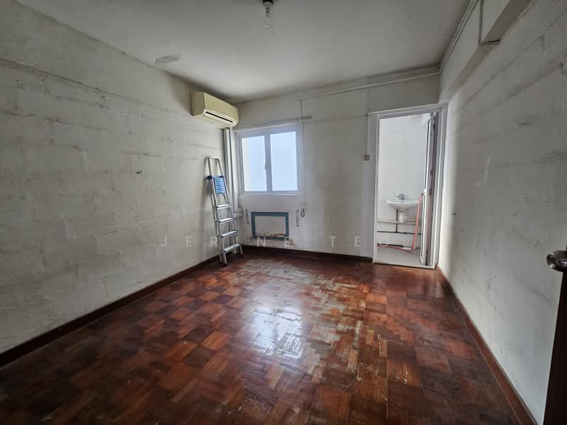 423 Bedok North Avenue 1, 423 Bedok North Avenue 1, 2 Bedrooms, 882 sqft, HDB Flat For Sale, by Jerine Teo, 500098068 - Interior - PropertyGuru.com.sg