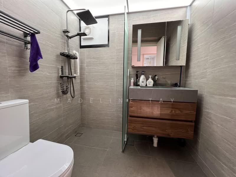 122B Tengah Drive, Tengah Drive, Room Rental, 150 sqft, HDB Flat For Rent, by Madeline Tay, 500098069 - Bathroom - PropertyGuru.com.sg