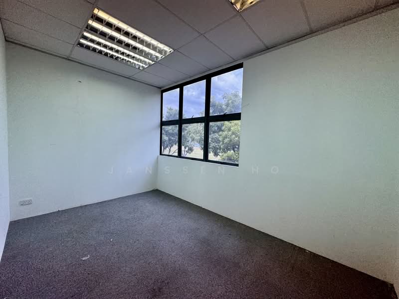 186 Woodlands Industrial Park E5, Woodlands Industrial Park E5, 500 sqft, Light Industrial (B1) For Rent, by Janssen Ho, 500098073 - Interior - CommercialGuru.com.sg