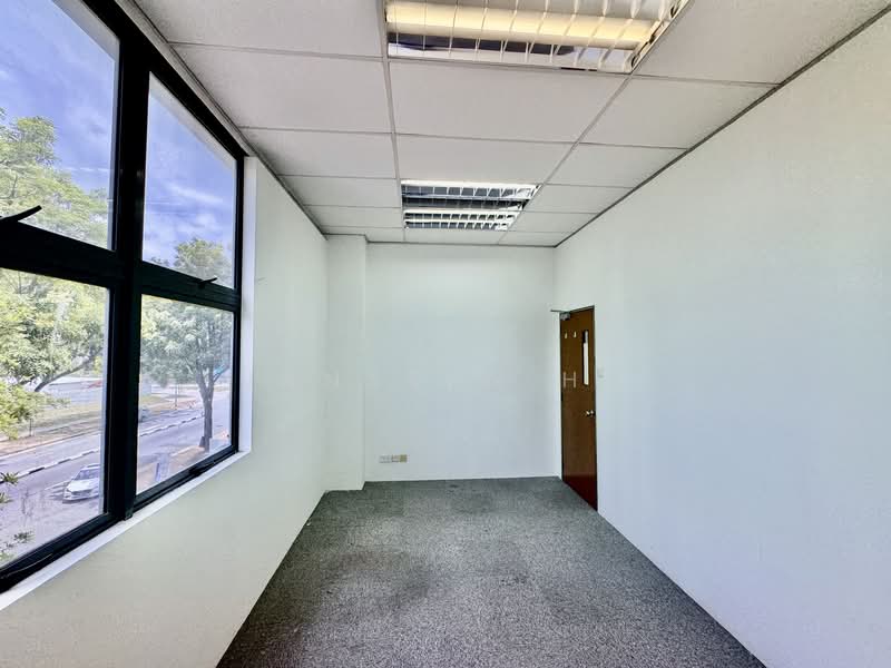 186 Woodlands Industrial Park E5, Woodlands Industrial Park E5, 500 sqft, Light Industrial (B1) For Rent, by Janssen Ho, 500098073 - Interior - CommercialGuru.com.sg