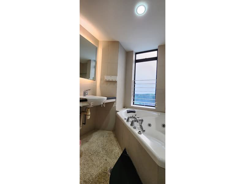 2 rooms inclusive utilities Agent fee apply at Balestier, Balestier road, 2 Bedrooms, 496 sqft, HDB Flat For Rent, by Lena Lee, 500098080 - Bathroom - PropertyGuru.com.sg