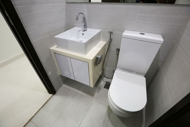 Edenz Loft, 11 Lorong 24 Geylang, 1 Bedroom, 441 sqft, Apartment For Rent, by Aldrick Loh, 500098087 - Bathroom - PropertyGuru.com.sg