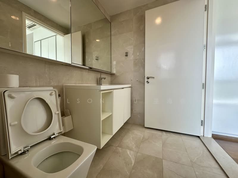 Kingsford Hillview Peak, 101 Hillview Rise, 1 Bedroom, 527 sqft, Condominium For Sale, by Wilson Wu 巫海强, 500098100 - Bathroom - PropertyGuru.com.sg
