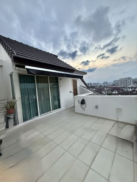 Fontaine Parry, 67 Poh Huat Road, 3 Bedrooms, 1,496 sqft, Condominium For Rent, by Alvin Tan 陈永顺, 500098142 - Exterior - PropertyGuru.com.sg