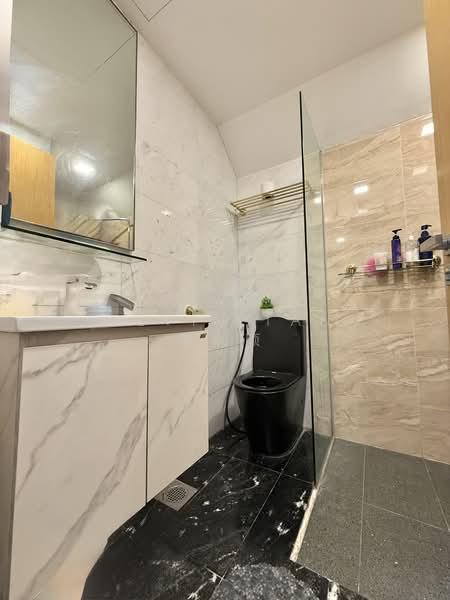 Fontaine Parry, 67 Poh Huat Road, 3 Bedrooms, 1,496 sqft, Condominium For Rent, by Alvin Tan 陈永顺, 500098142 - Bathroom - PropertyGuru.com.sg