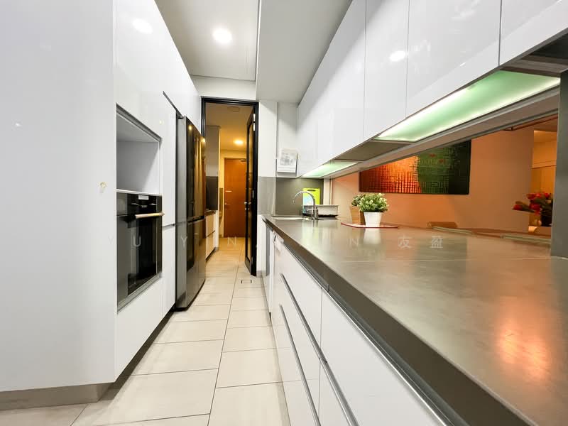 Cheap Freehold Spacious 3Bedder at Wilkie Road, , 3 Bedrooms, 1,517 sqft, Apartment For Sale, by Yu Yin, Tan 友盈, 500098162 - Kitchen - PropertyGuru.com.sg