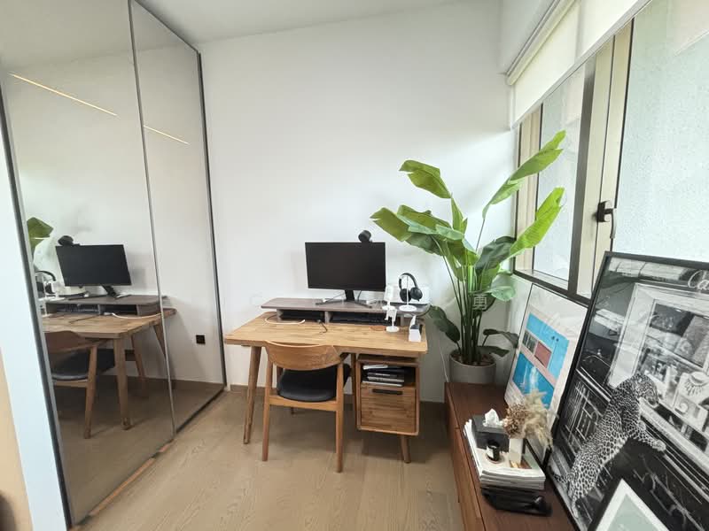 The Landmark, , 2 Bedrooms, 678 sqft, Condominium For Rent, by Eric Lim 林勇合, 500098163 - Study - PropertyGuru.com.sg