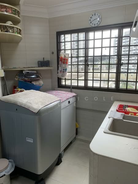 113 Potong Pasir Avenue 1, 113 Potong Pasir Avenue 1, 3 Bedrooms, 1,250 sqft, HDB Flat For Rent, by Renee Nicole Lee, 500098164 - Kitchen - PropertyGuru.com.sg